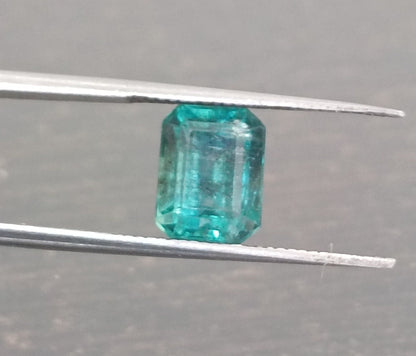 2.31ct Zambian Emerald, 100% Natural Gem