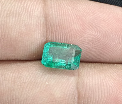 2.53ct Zambian Emerald, 100% Natural Gem