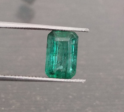 1.68ct Zambian Emerald, 100% Natural Gem