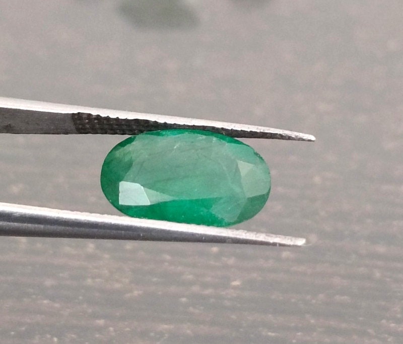 2.21ct Deep Green Emerald, 100% Natural Gem