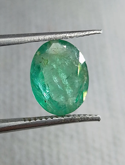 3.27ct Zambian Emerald , 100% Natural Gem