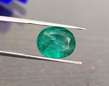 3.57ct Top Deep Bright Green Emerald, 100% Natural Gem