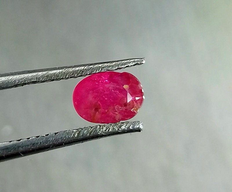 0.76ct Burmese Ruby, 100% Natural Untreated Gem