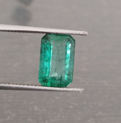 1.68ct Zambian Emerald, 100% Natural Gem