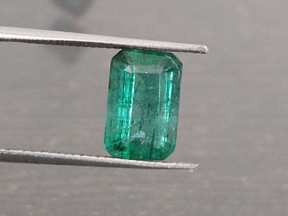 1.68ct Zambian Emerald, 100% Natural Gem