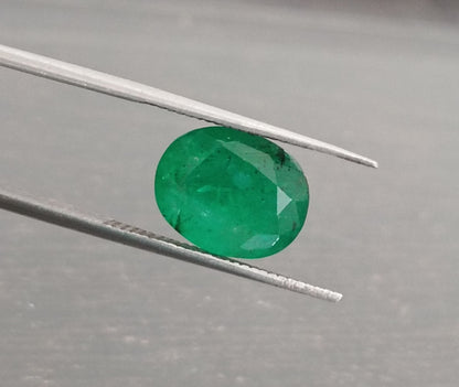 GSI Certified 4.18ct Deep  Green Swat Emerald, 100% Natural Gemstone