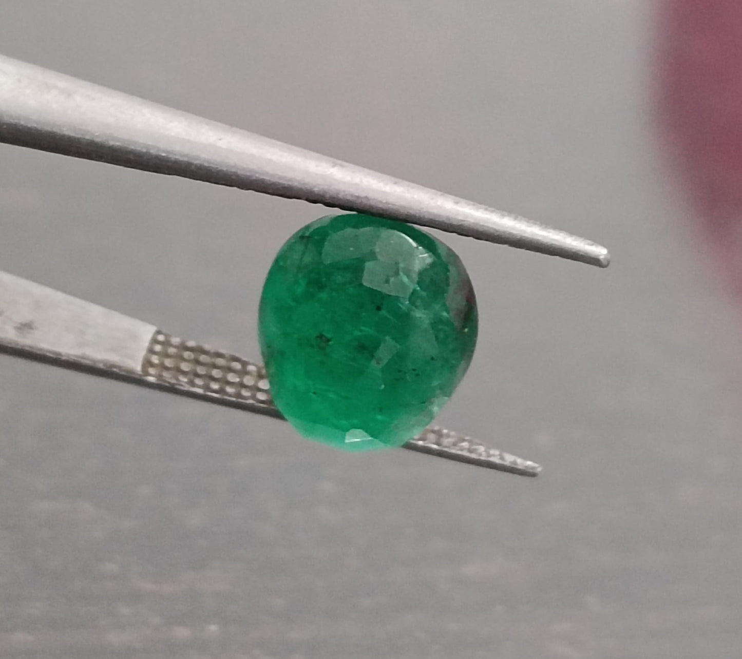 GSI Certified 4.18ct Deep  Green Swat Emerald, 100% Natural Gemstone