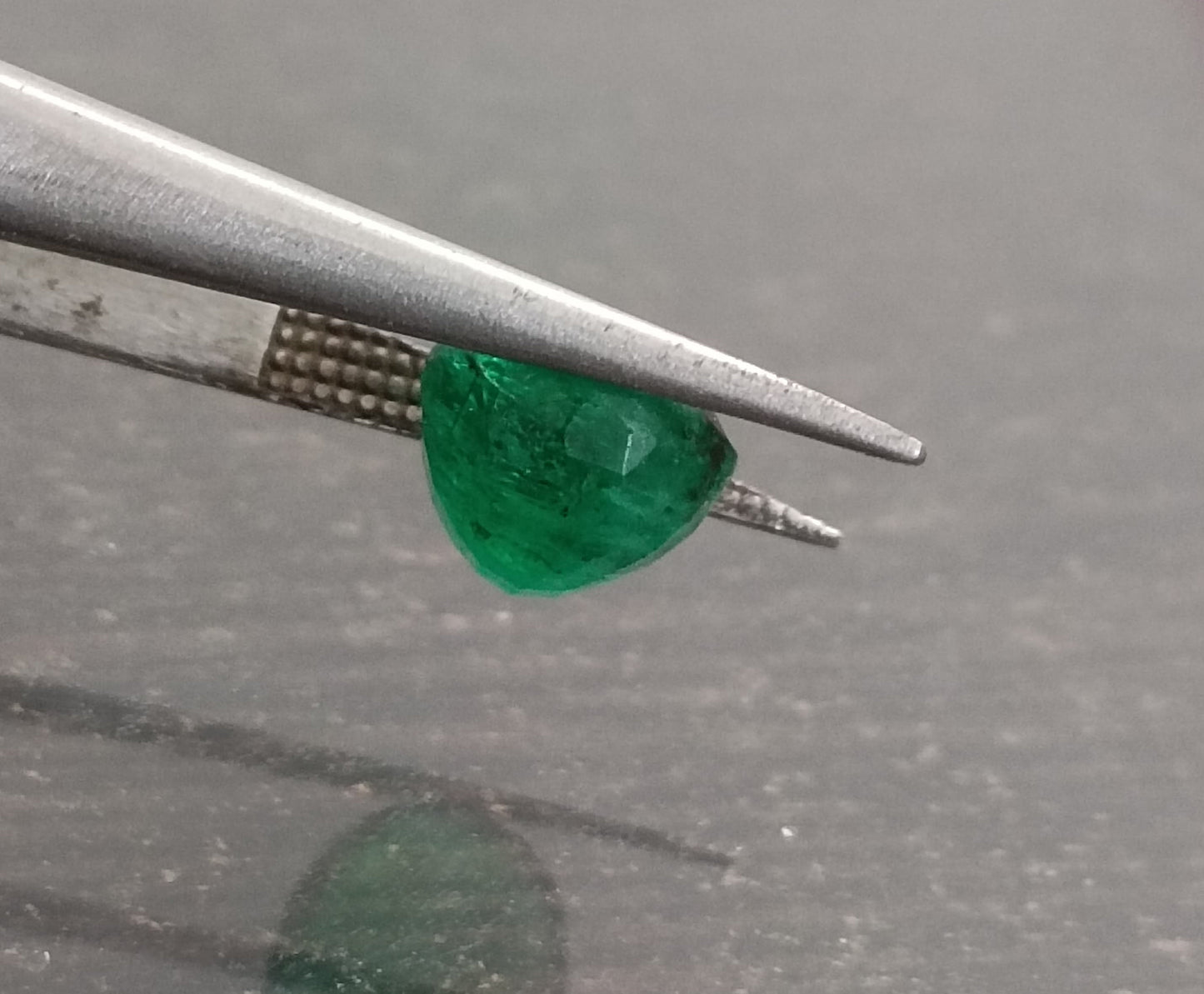 GSI Certified 4.18ct Deep  Green Swat Emerald, 100% Natural Gemstone