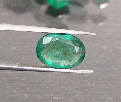 2.34ct Vivid Deep Green Zambian Emerald, 100% Natural Gem