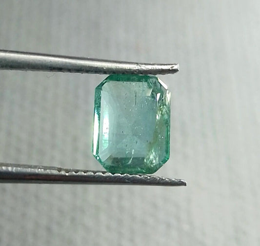 1.78ct Zambian Emerald, 100% Natural Gem