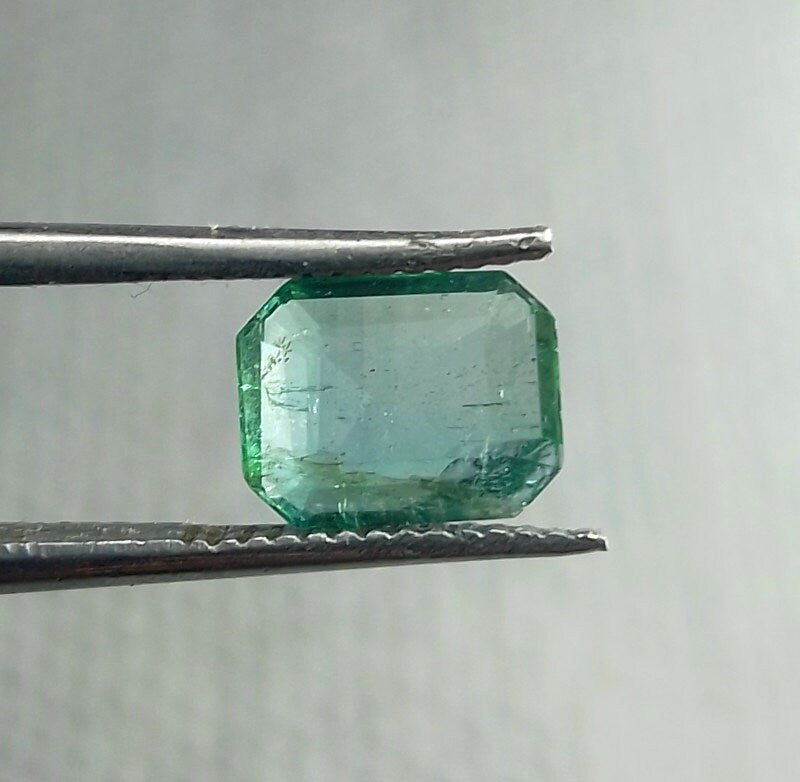 1.78ct Zambian Emerald, 100% Natural Gem