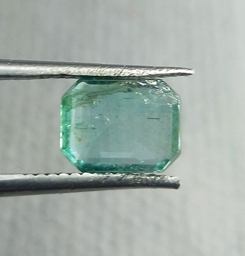 1.78ct Zambian Emerald, 100% Natural Gem