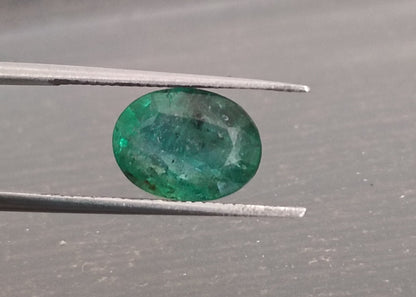 1.89ct Zambian Emerald, 100% Natural Gem