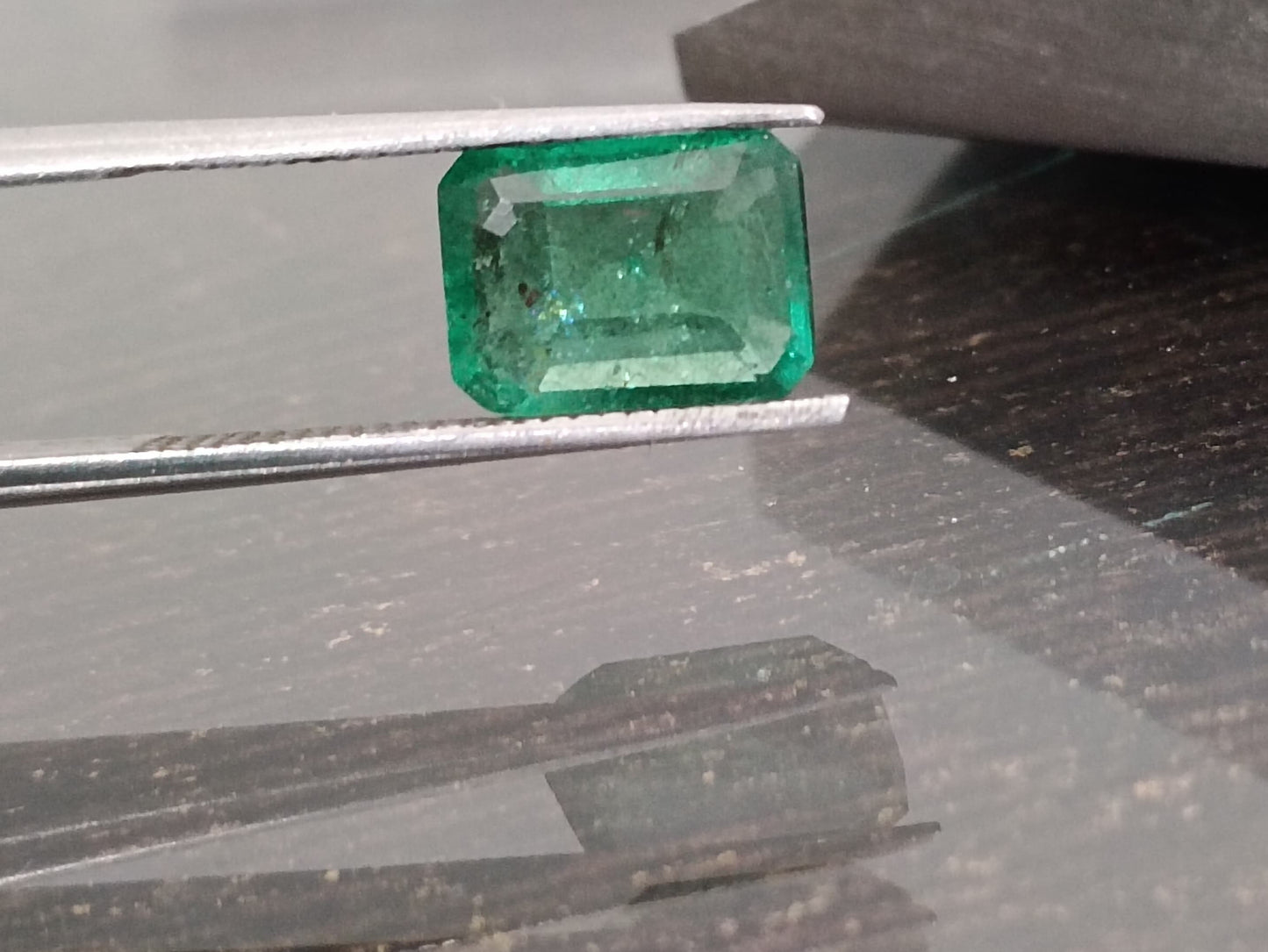 2.10ct Golden Green Swat Emerald, 100% Natural Gemstone