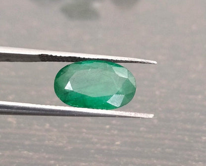 2.21ct Deep Green Emerald, 100% Natural Gem