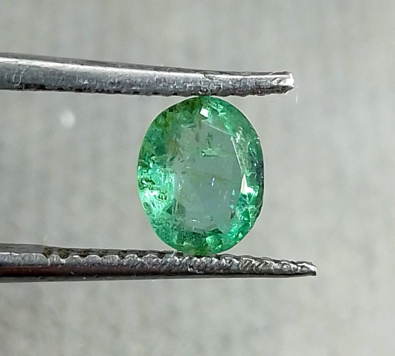 0.80ct Zambian Emerald, 100% Natural Gem