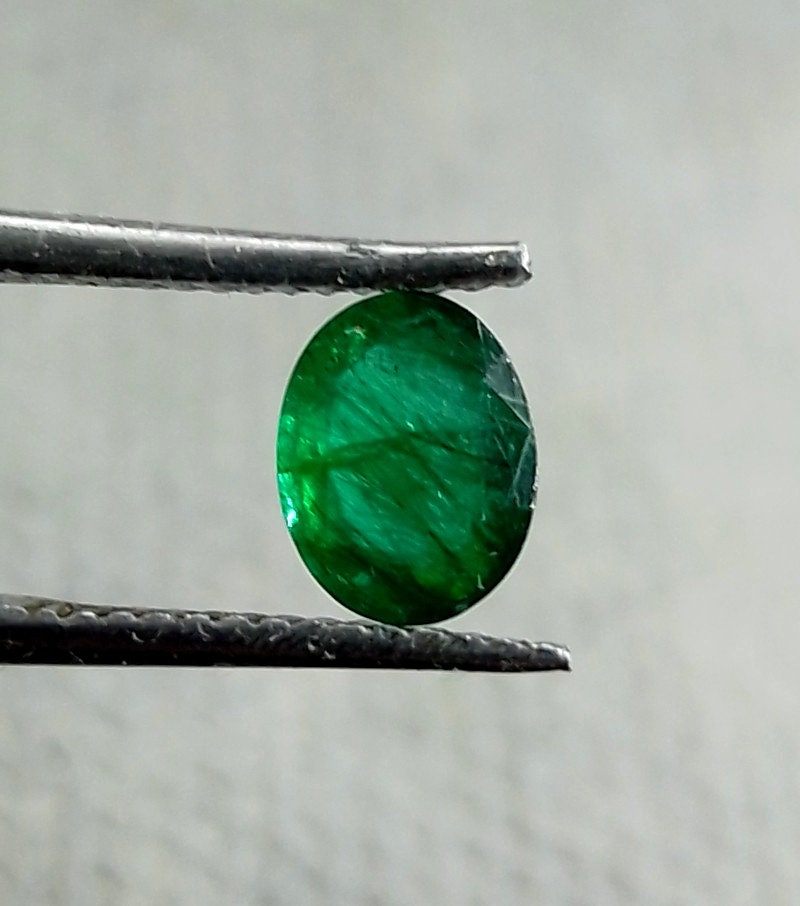 0.80ct Deep Green Emerald, 100% Natural Gem