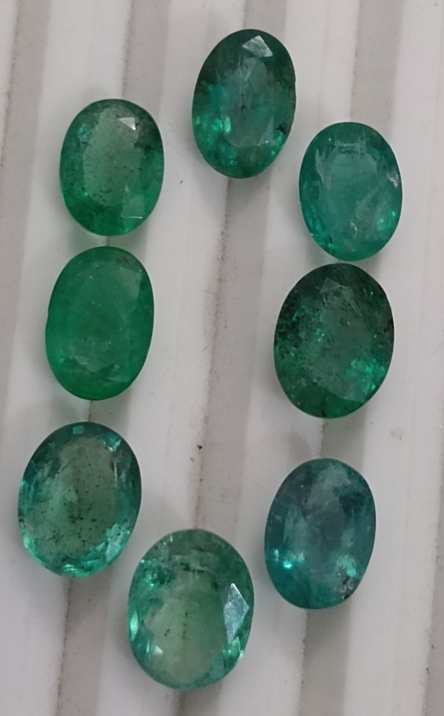 17.00ct Emerald Parcel, 100% Natural Gemstones.