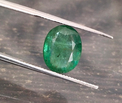 2.45ct Zambian  Emerald, 100% Natural Gem