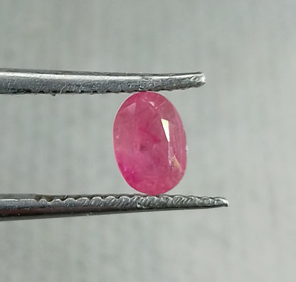 0.85ct Burmese Ruby, 100% Natural Untreated Gem