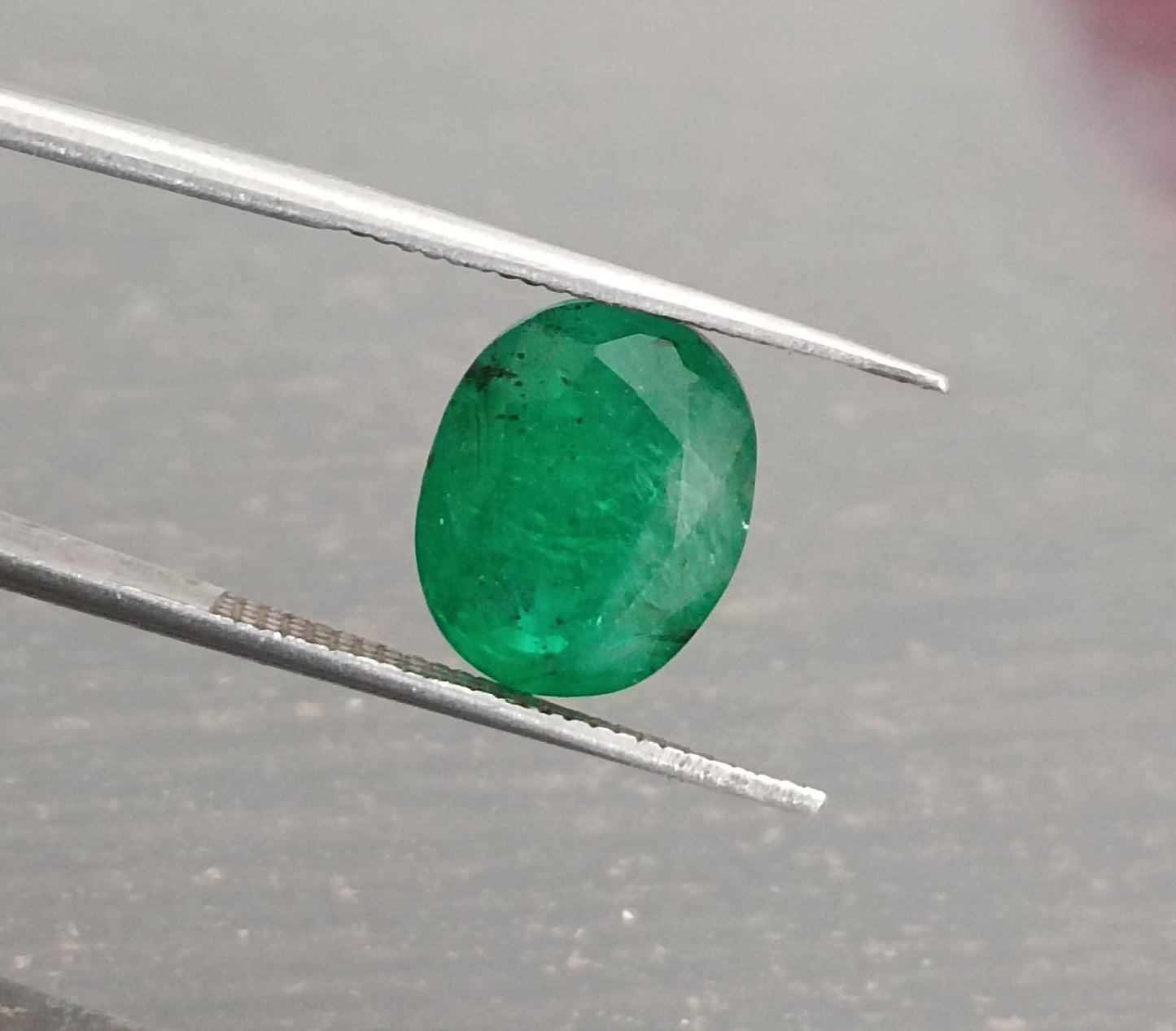 GSI Certified 4.18ct Deep  Green Swat Emerald, 100% Natural Gemstone