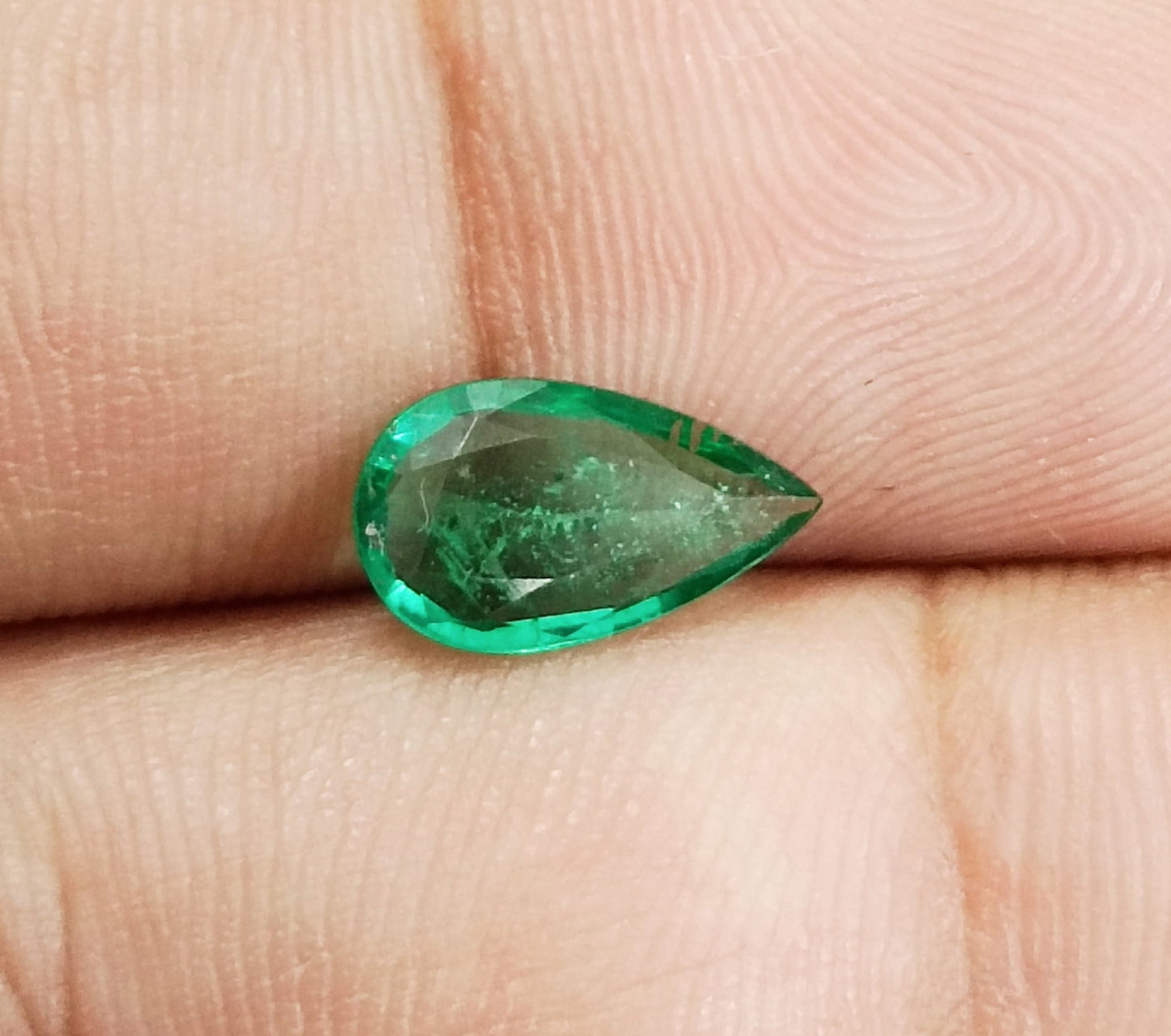 1.19ct Vivid Green Emerald, 100% Natural Earthmined Gem