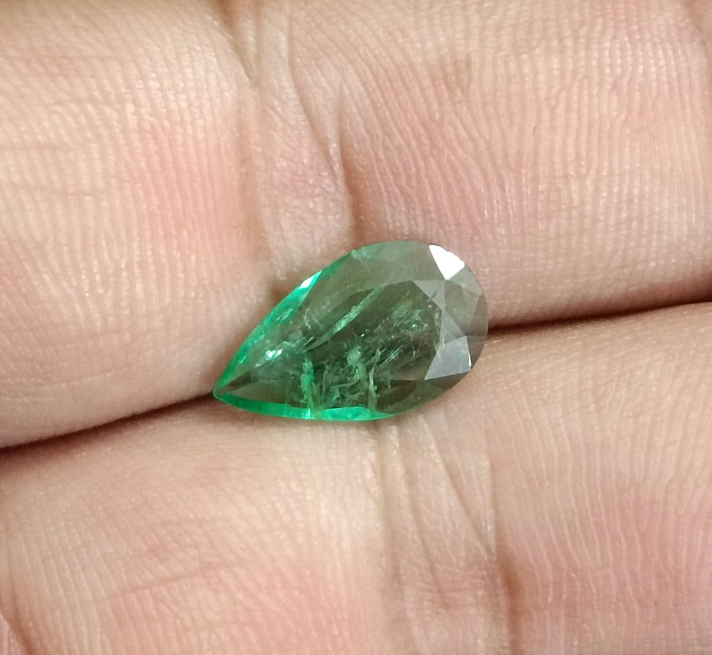 2.14ct Zambian Emerald, 100% Natural Earth mined Gem