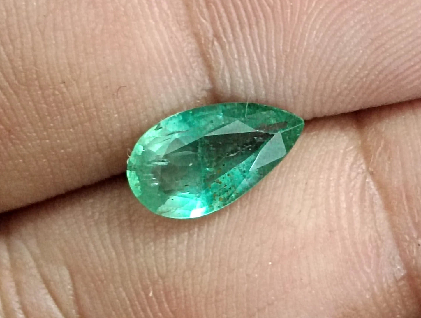 1.74ct Zambian Emerald, 100% Natural Earth mined Gem