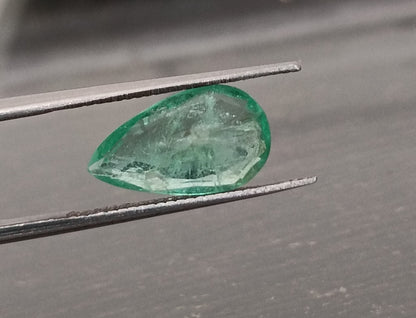 2.22ct Ethiopian Emerald, 100% Natural Gem