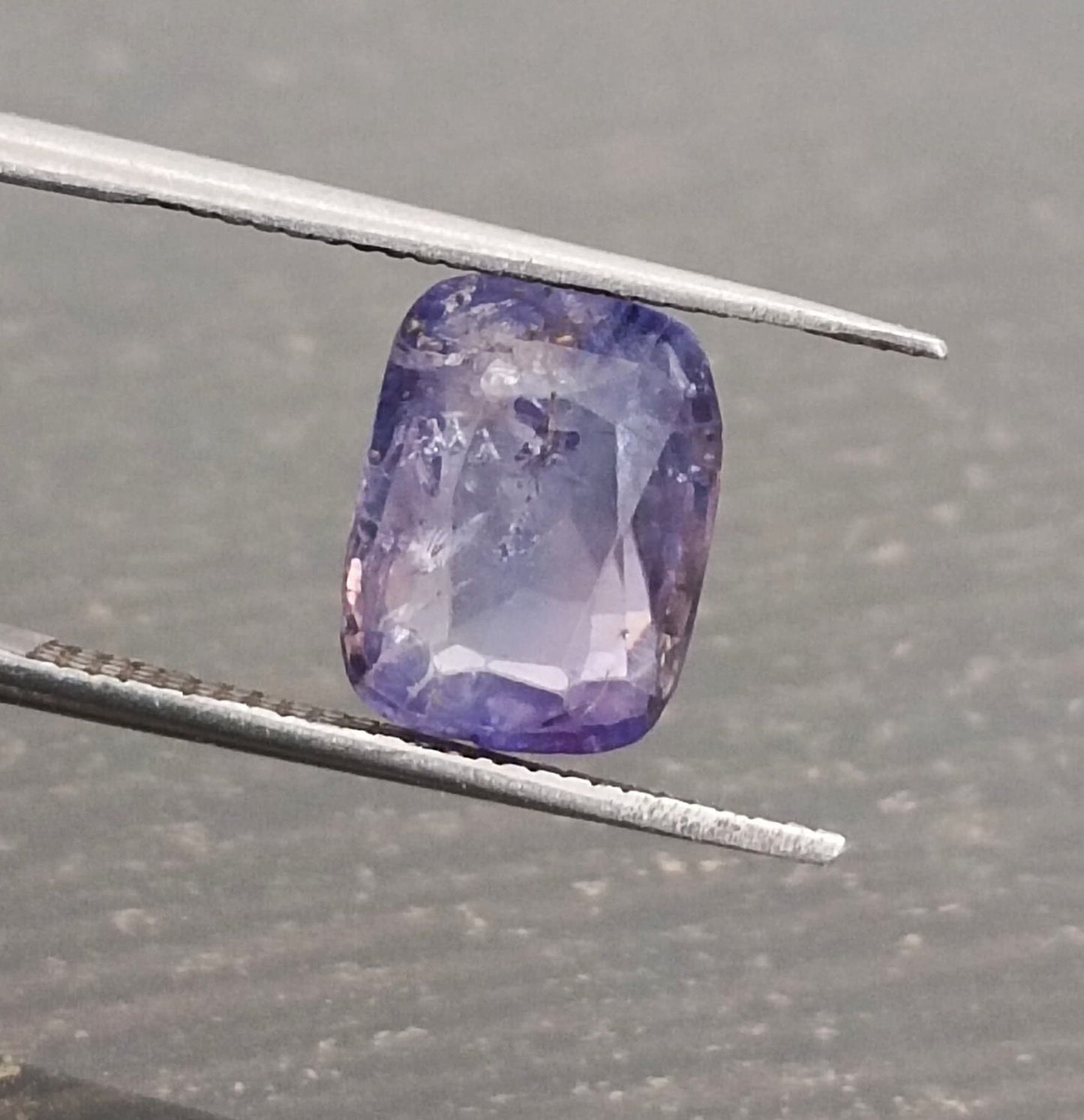 2.76ct Certified Blue Ceylon Sapphire, 100% Natural untreated Gem