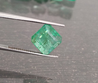 2.28ct Vivid Green Ethiopian Emerald, 100% Natural Gem