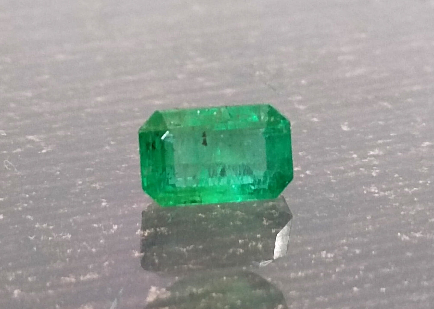 2.07ct Vivid Deep Golden Green Panjshir Emerald , 100% Natural Gem