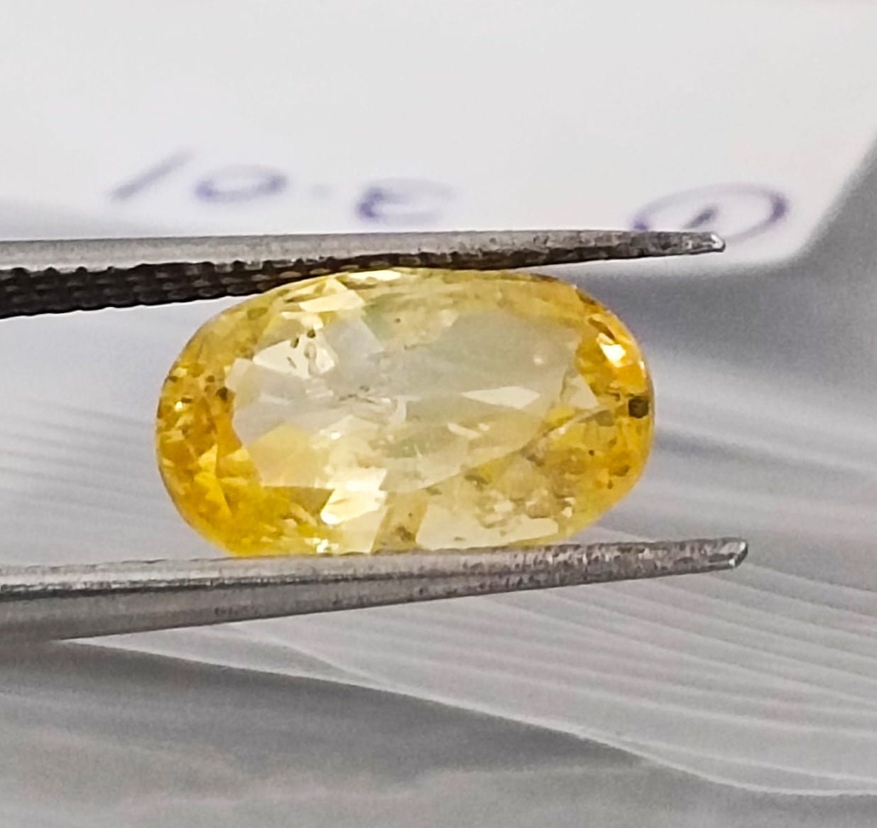 3.01ct Certified Beautiful Oval Cut Vivid Yellow Ceylon Sapphire, 100% Natural untreated Gemstone