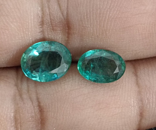 4.76ct Deep bluish Green Emeralds, 100% Natural Gems