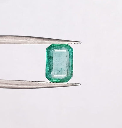 1.70ct Zambian Emerald , 100% Natural Gem