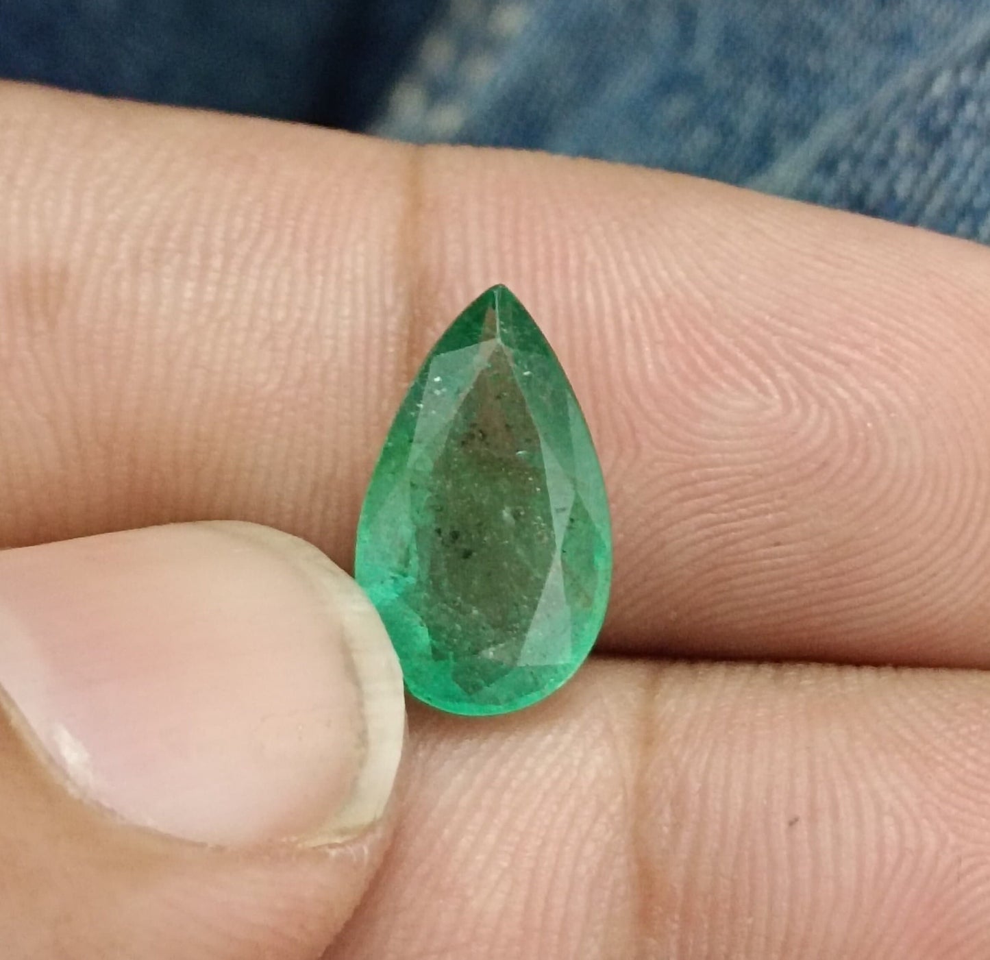 3.64ct Zambian Emerald , 100% Natural Gem