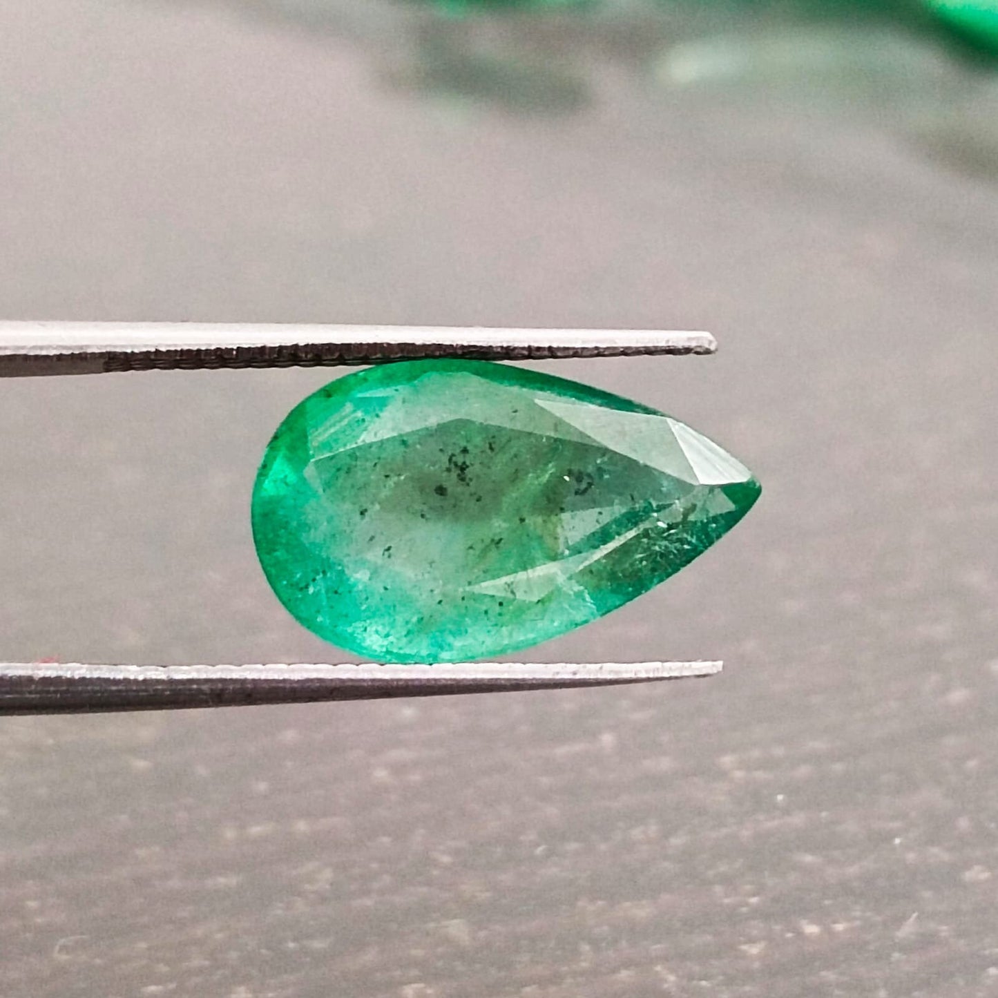 3.64ct Zambian Emerald , 100% Natural Gem