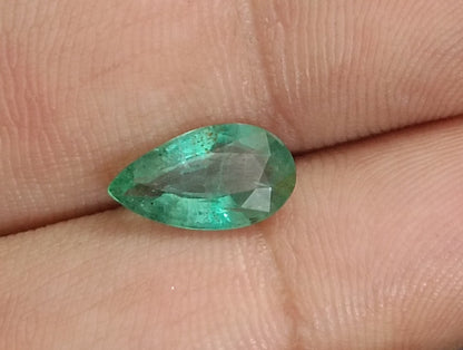 1.74ct Zambian Emerald, 100% Natural Earth mined Gem