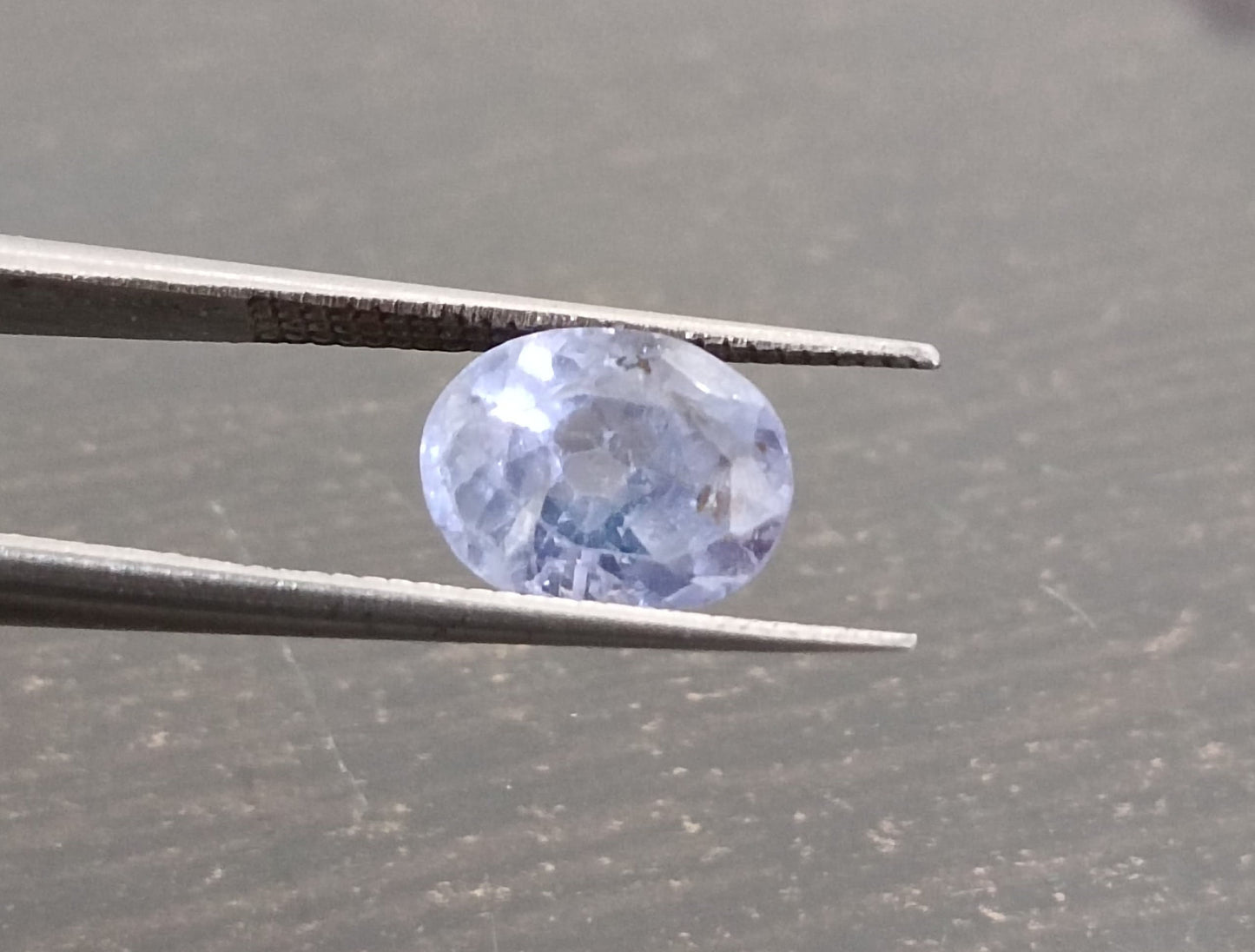 2.56ct Certified  Blue Ceylon Sapphire, 100% Natural untreated Gem