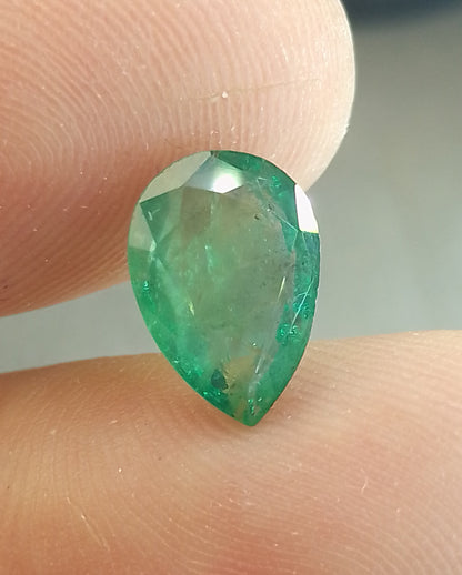 3.37ct Zambian Emerald, 100% Natural Earth mined Gem