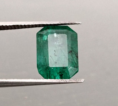 GSI Certified 3.51ct Zambian Emerald , 100% Natural Gem