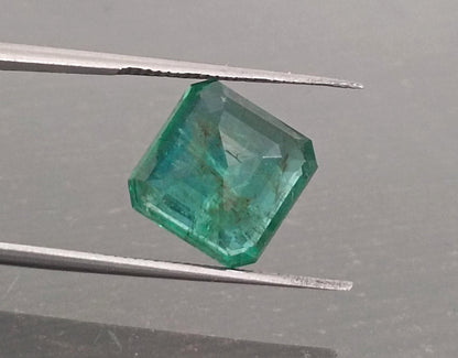 GSI Certified 4.62ct Deep Green Emerald , 100% Natural Gem