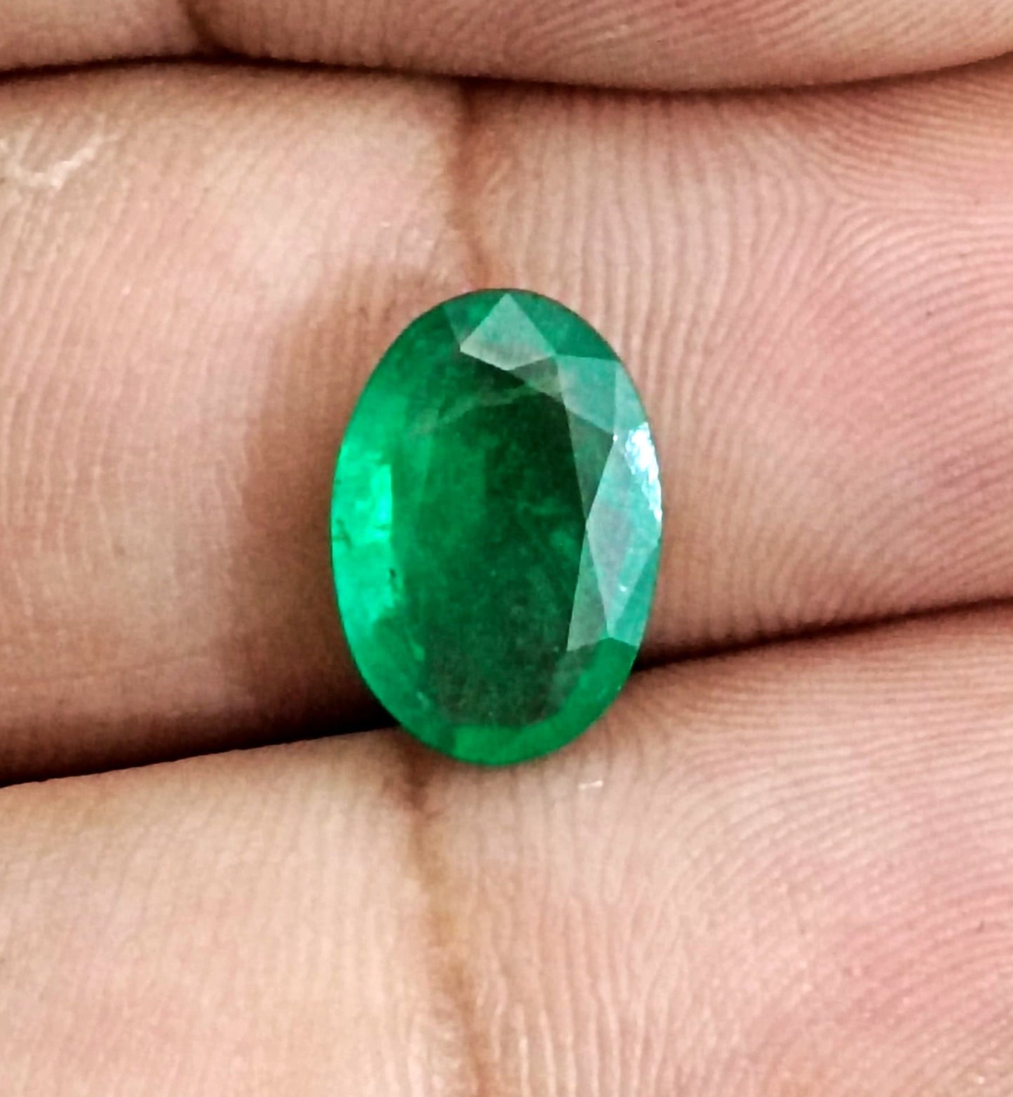 GSI Certified 2.97ct Vivid Green Swat Emerald, 100% Natural Gemstone