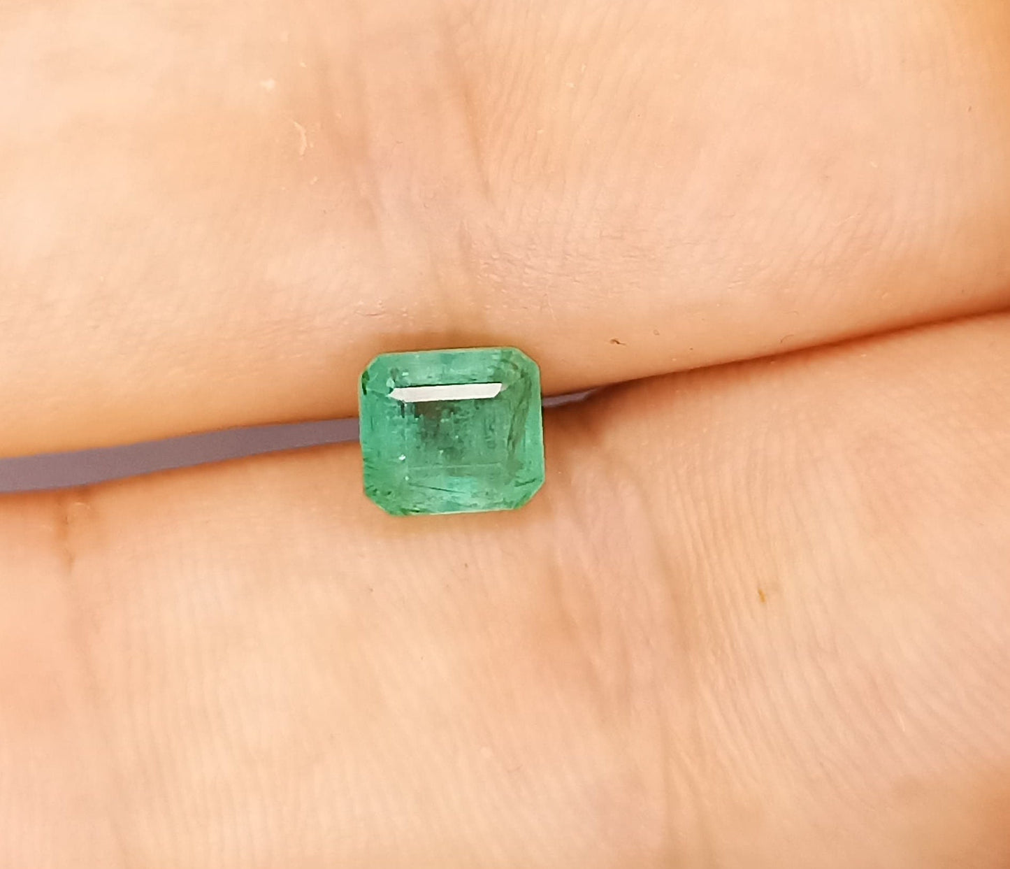 1.55ct Ethiopian Emerald, 100% Natural Earth mined Gem