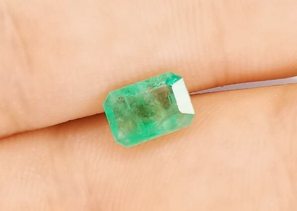 1.60ct Ethiopian Emerald, 100% Natural Gem