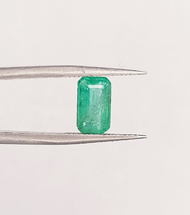 1.80ct Ethiopian Emerald , 100% Natural Gem