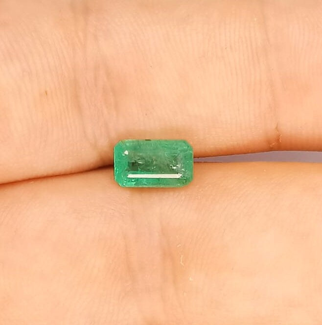 1.80ct Ethiopian Emerald , 100% Natural Gem