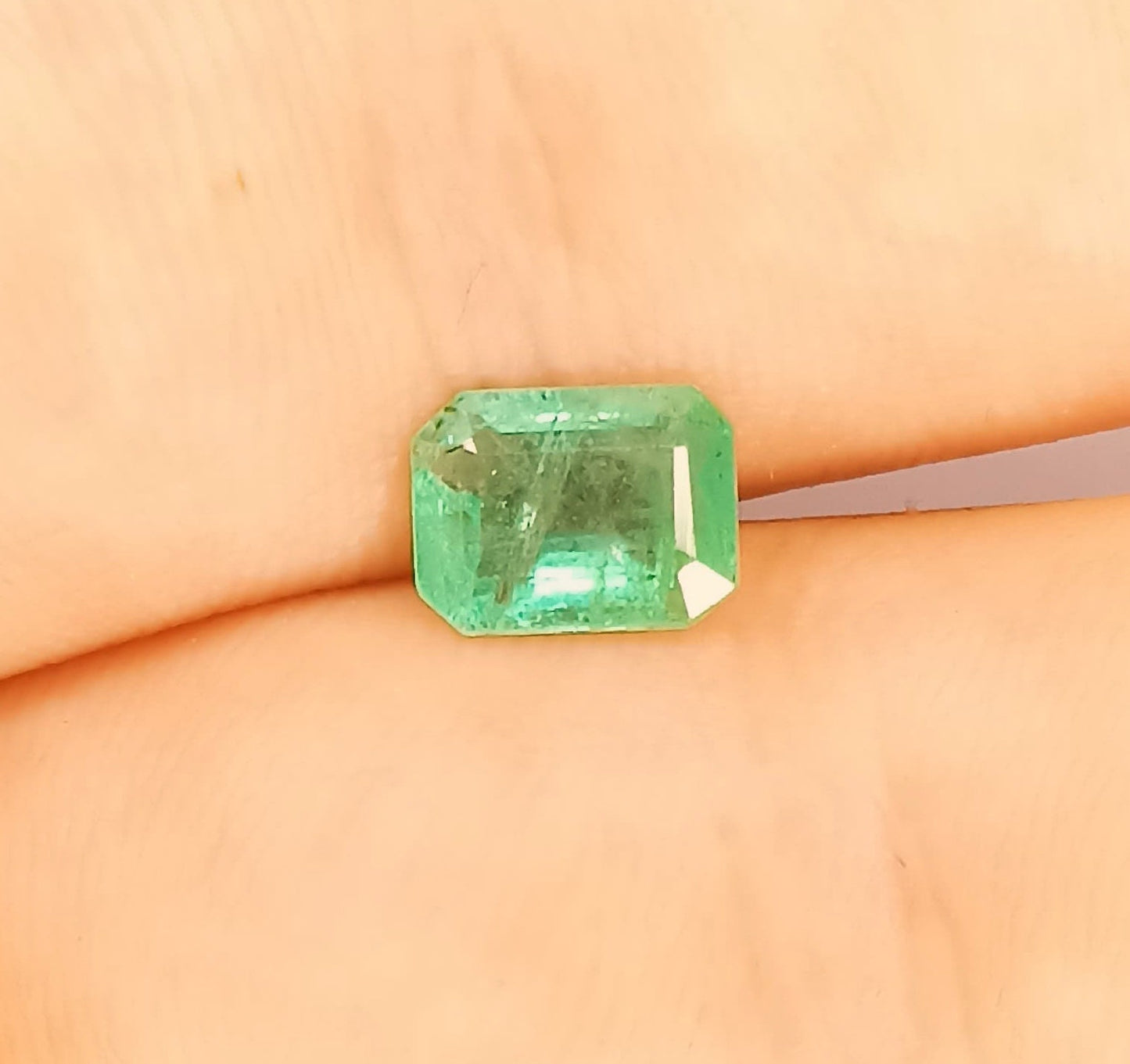 1.45ct Ethiopian Emerald , 100% Natural Gem