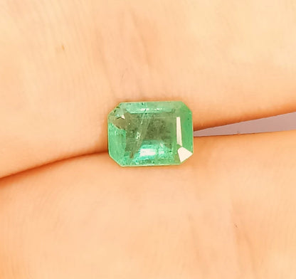 1.45ct Ethiopian Emerald , 100% Natural Gem