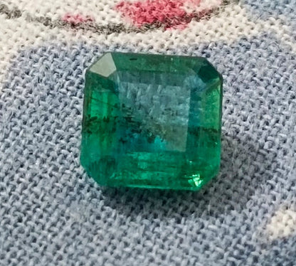 1.45ct Intense Green Zambian Emerald , 100% Natural Earth Mined Gem.